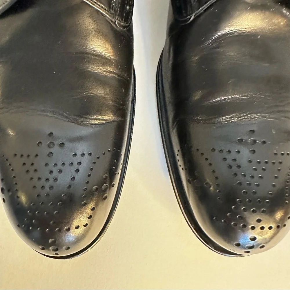 Louis Vuitton Black Leather Oxfords - Picture 3 of 6